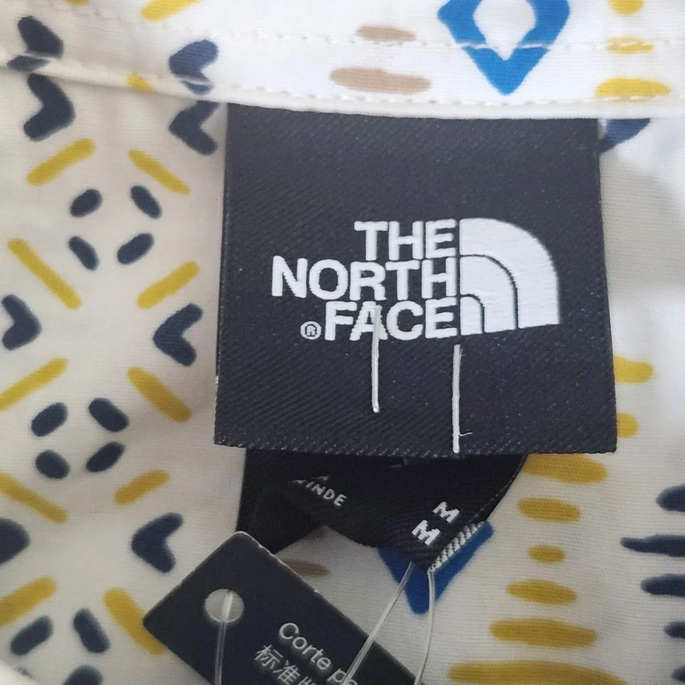 The North Face Baytrail Shirt Men's Medium Geometric White NWT