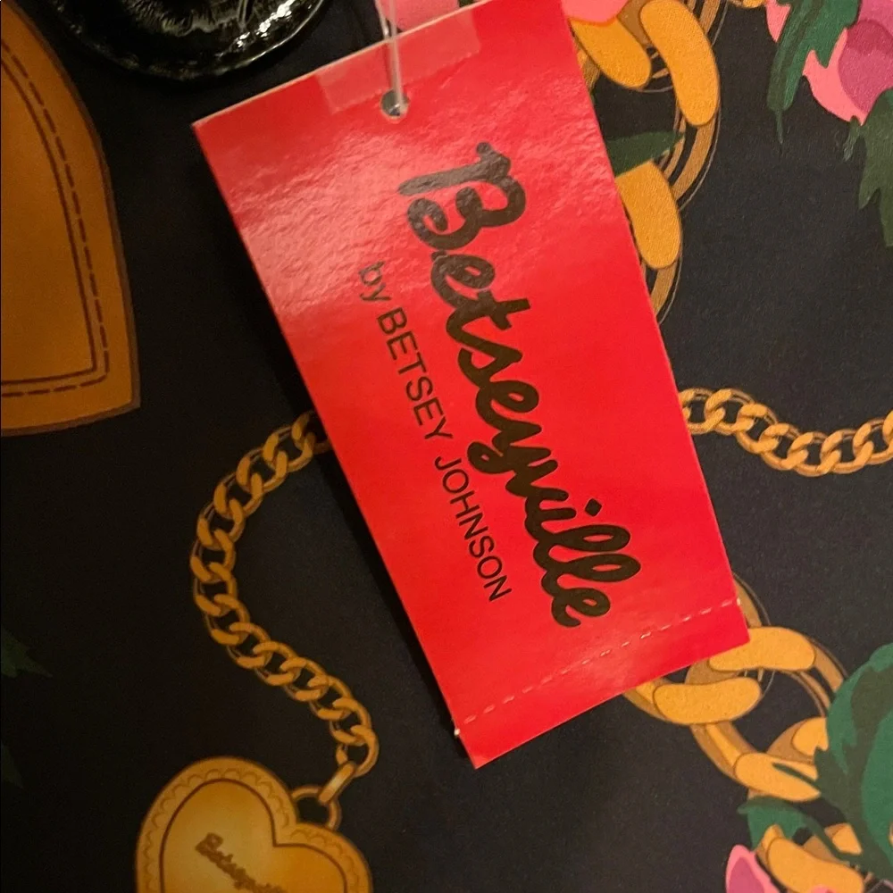 Betsey Johnson Black and Pink Floral Laptop Bag