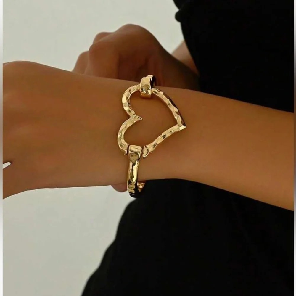 N/A also care barrette