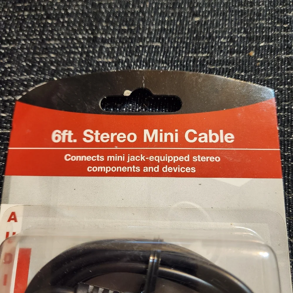 5/$20 Audio Stereo Mini Cable 6 feet ACW343 Recoton