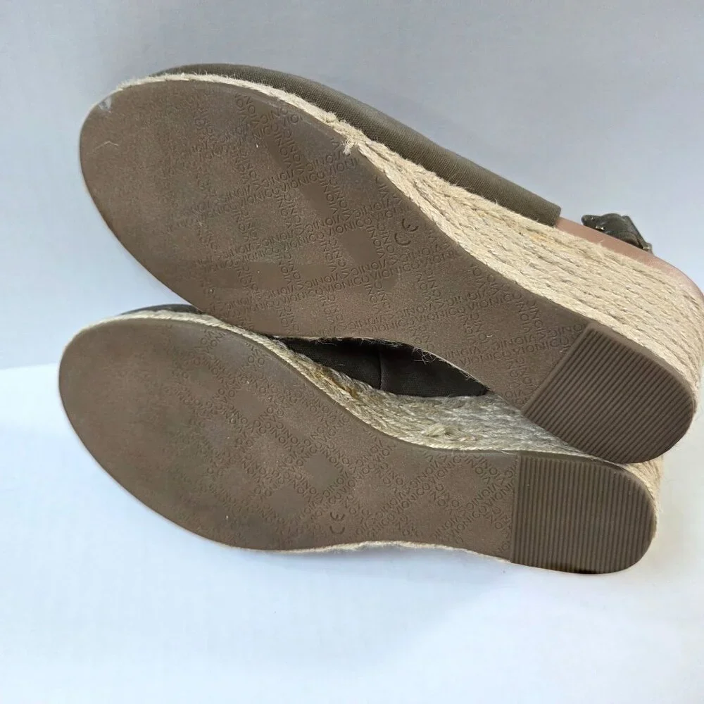 Vionic Coralina Espadrille Wedges Size 9.5 Olive Green Slingback Preppy Sandals