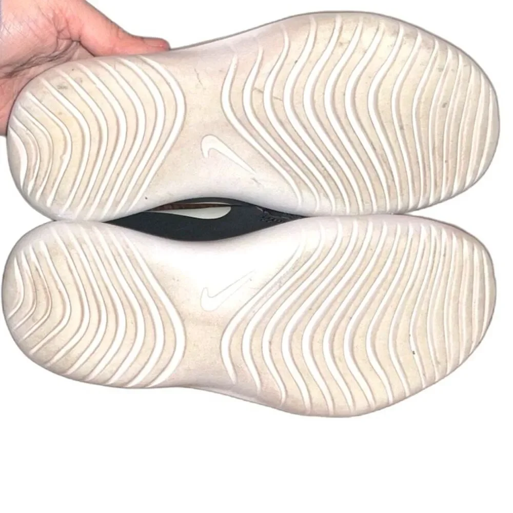 Nike preowned sleek sneakers