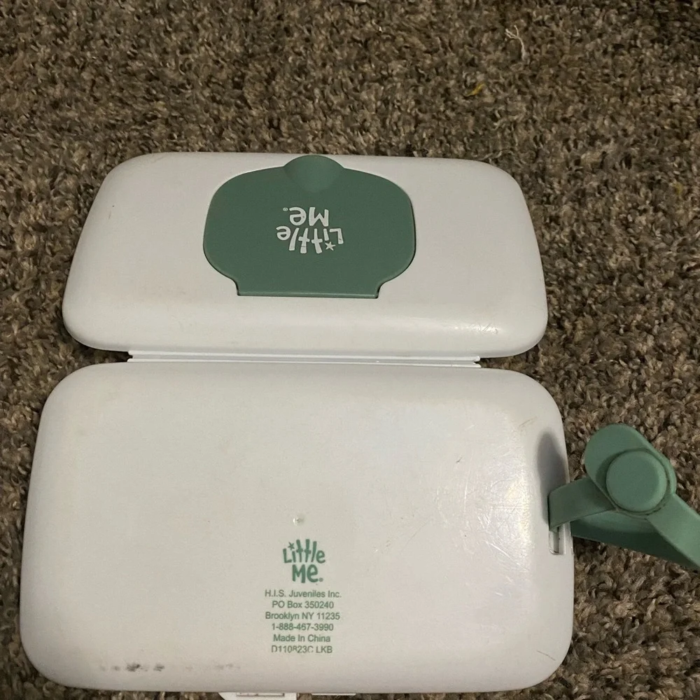 Little Me compact case