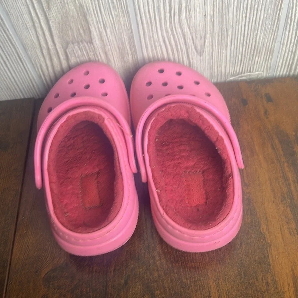 CROCS kids fuzzy