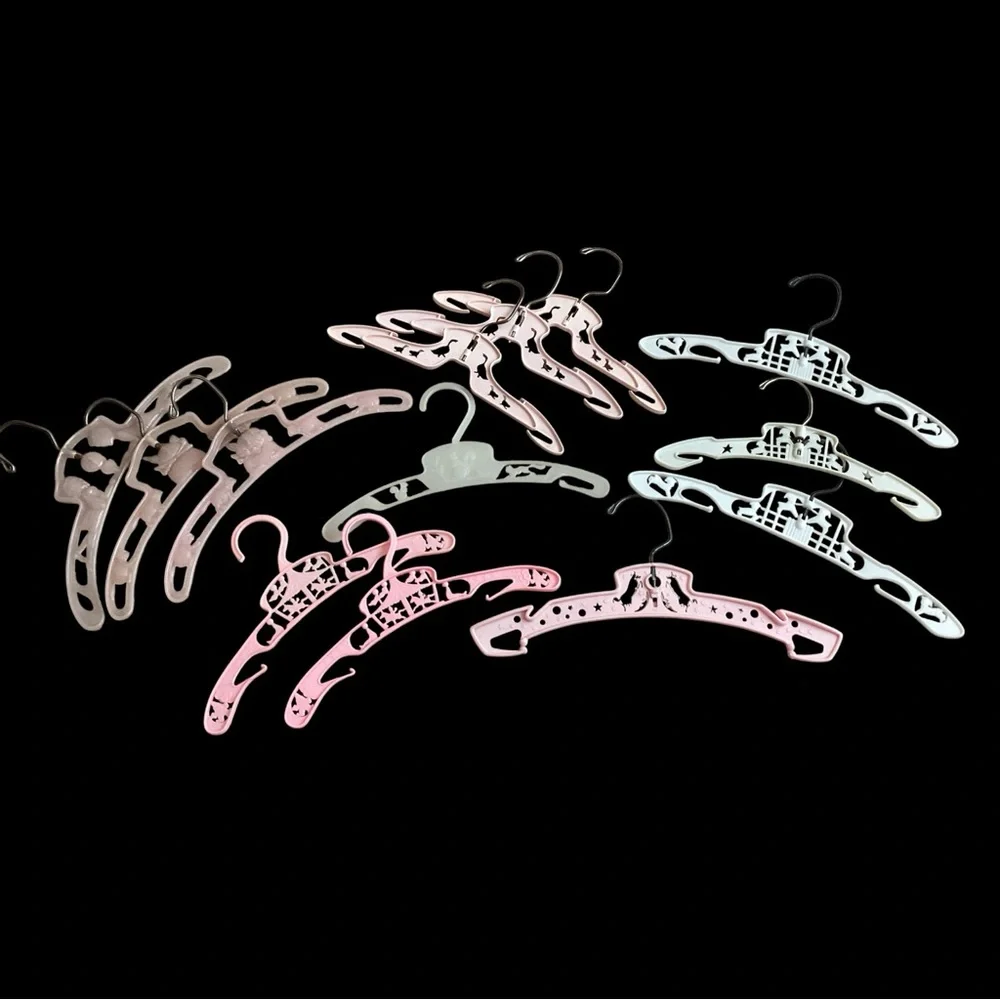 Vintage MCM Baby Clothes Hangers Plastic Pink/White 13 pc
