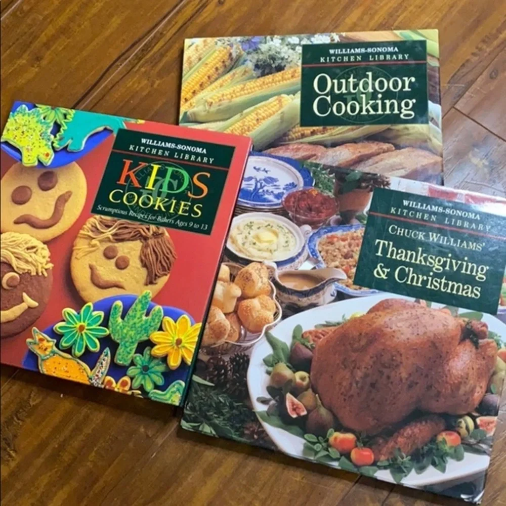 3 Williams-Sonoma‎ Kitchen Library Hard cover cookbooks Holiday cooking