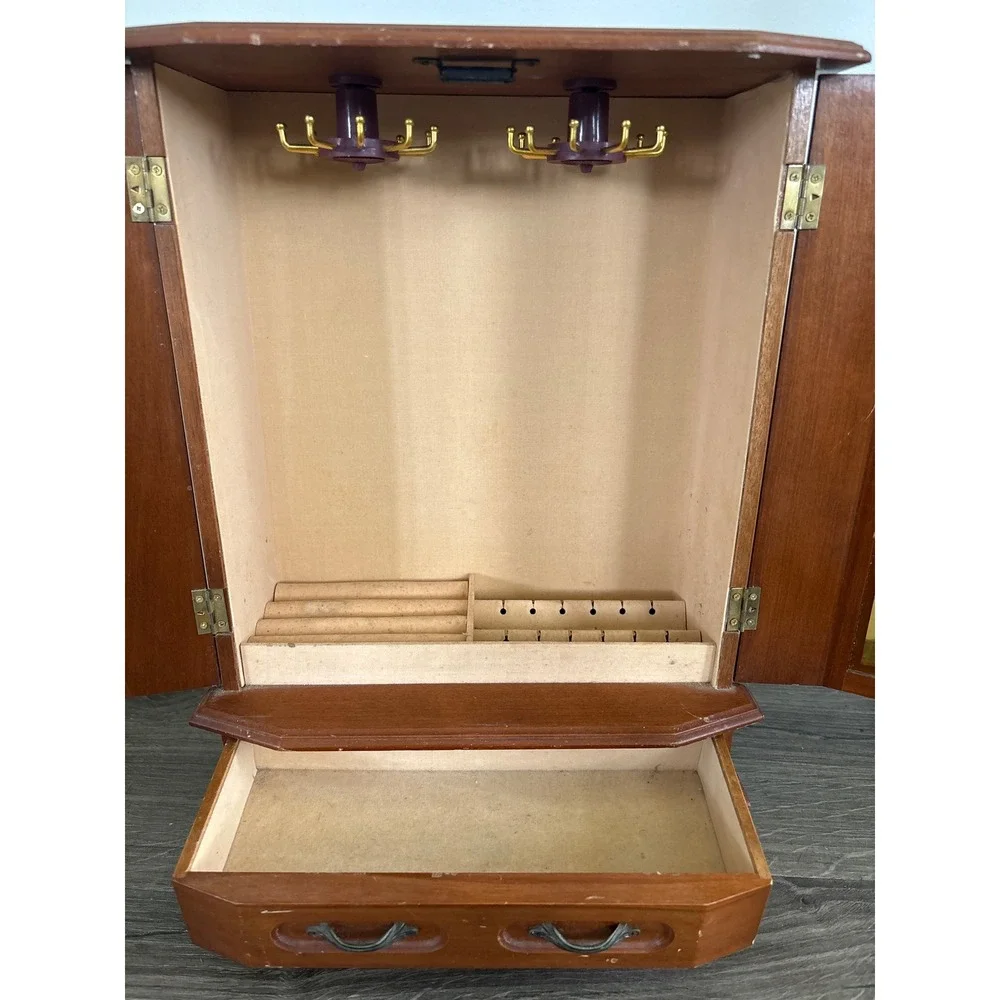 N/A vintage wooden