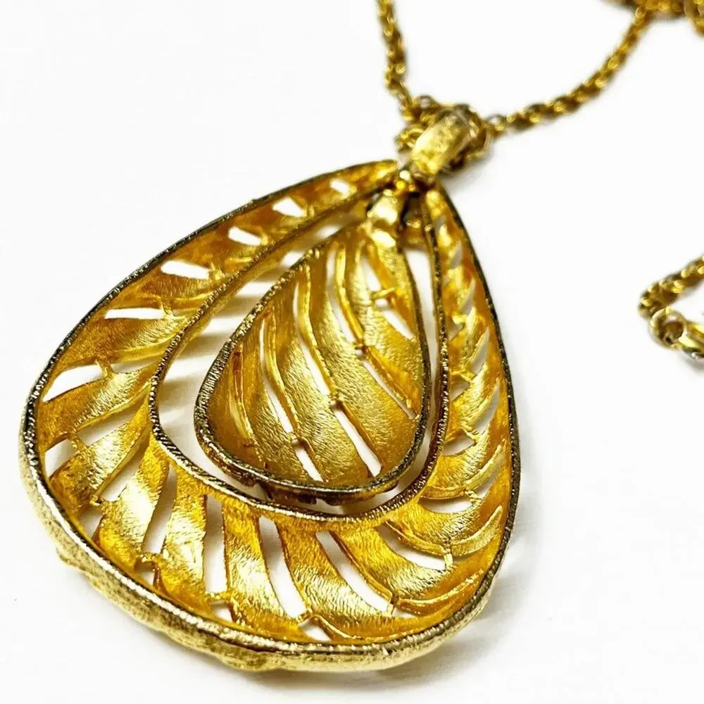 Vintage gold textured