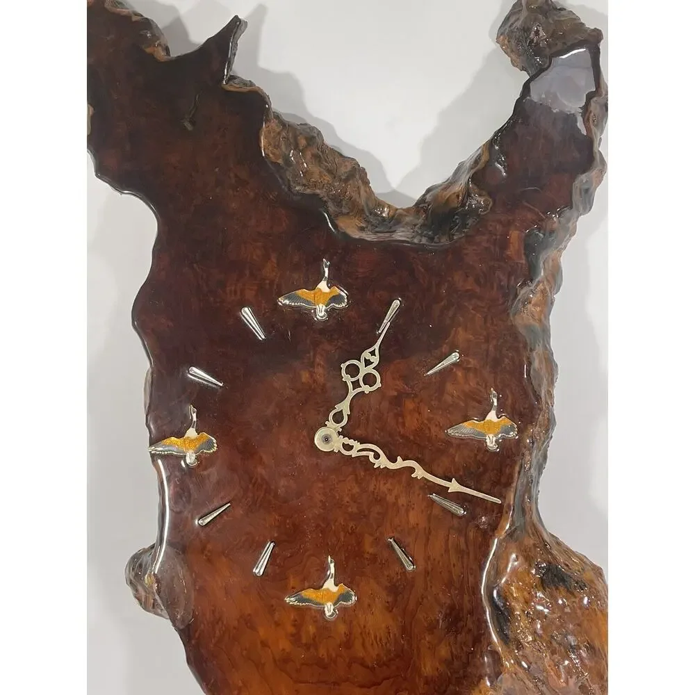 Unbranded burl redwood