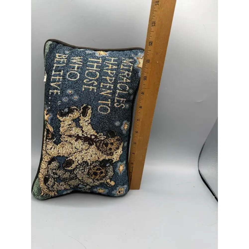Boyds Bears decorative tapestry