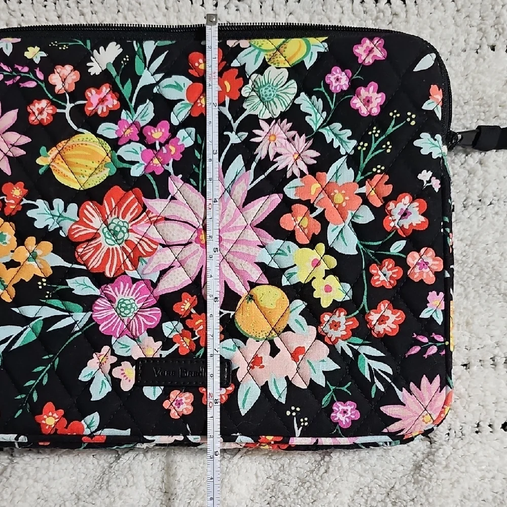 Vera Bradley beautiful vera