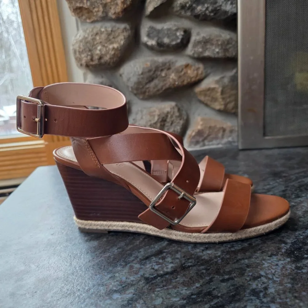 Essex Lane Brown Leather Strappy Wedge Sandals Size 9M