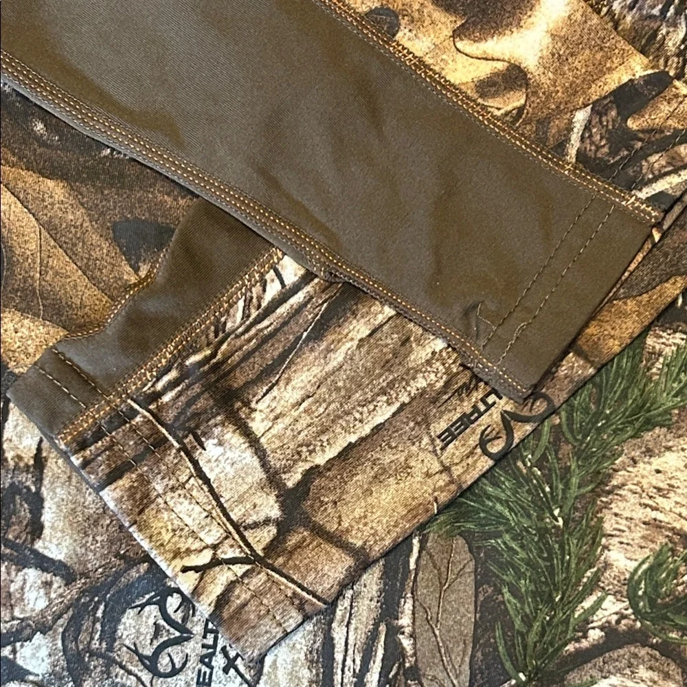 Field and StreamYouth Base Defense Midweight Mock Neck Base Layer Realtree Extra
