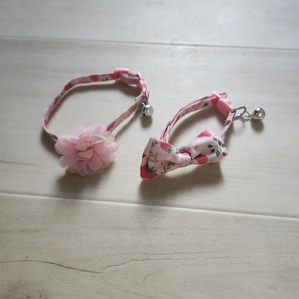(2)pc NEW Pink Floral/Strawberry Pet Collars w/ Bells Set