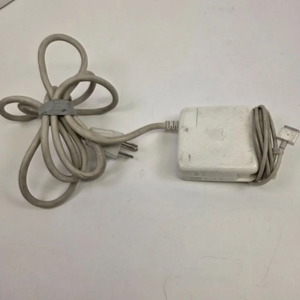 Apple genuine magsafe