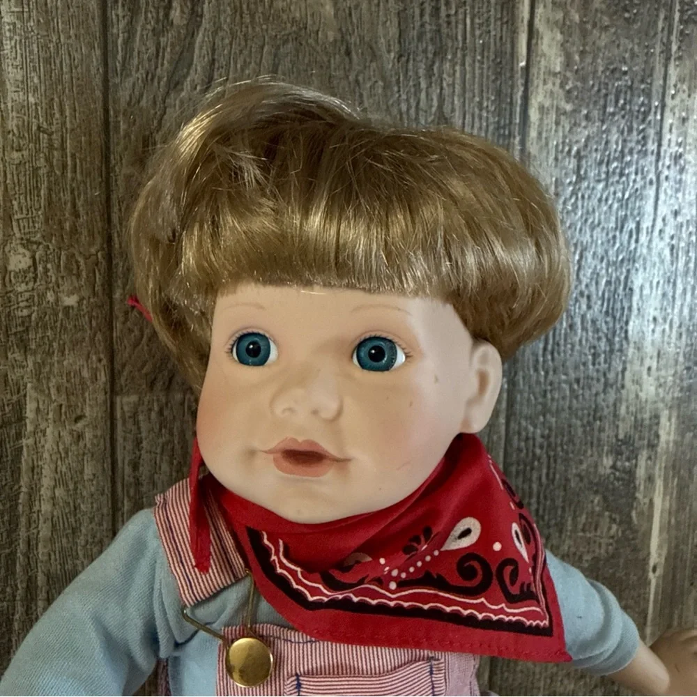 ELKE HUTCHENS this charming