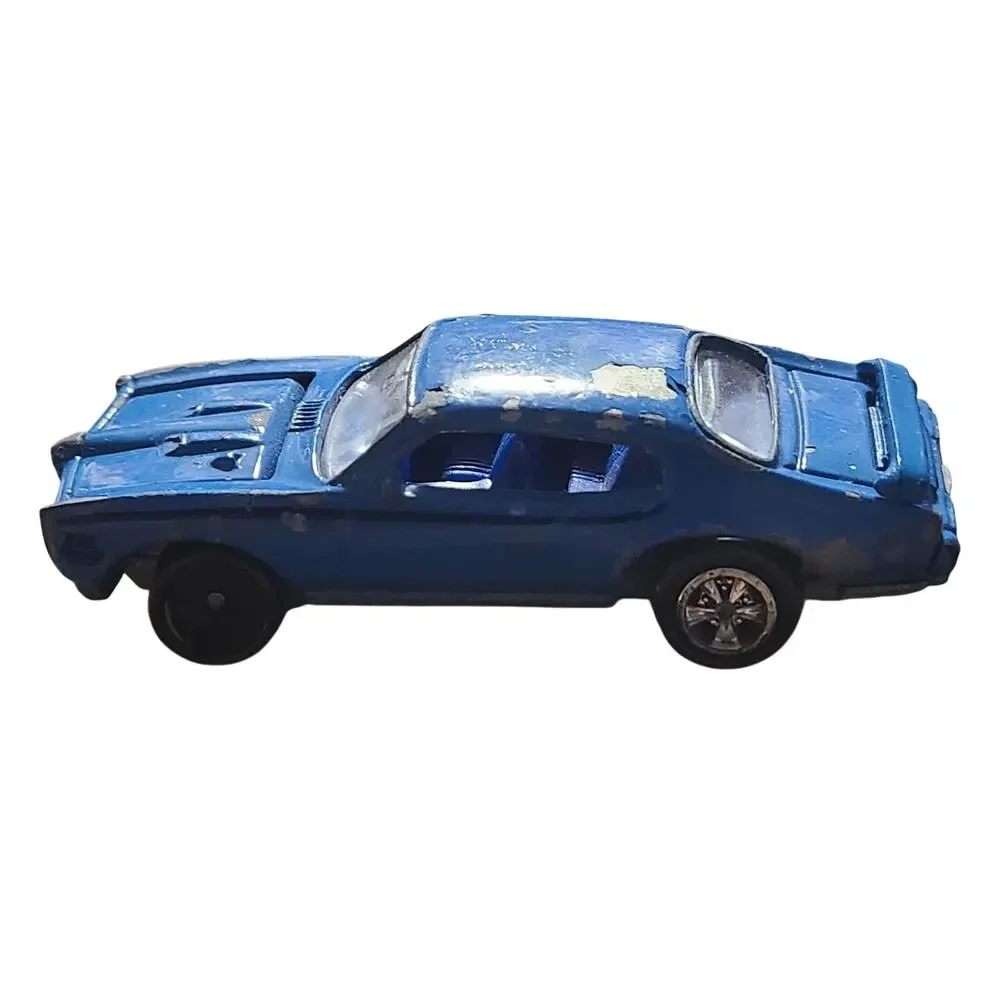 Johnny Lightning this paint
