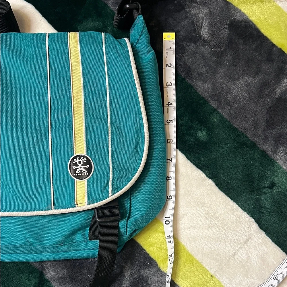 Crumpler functional teal