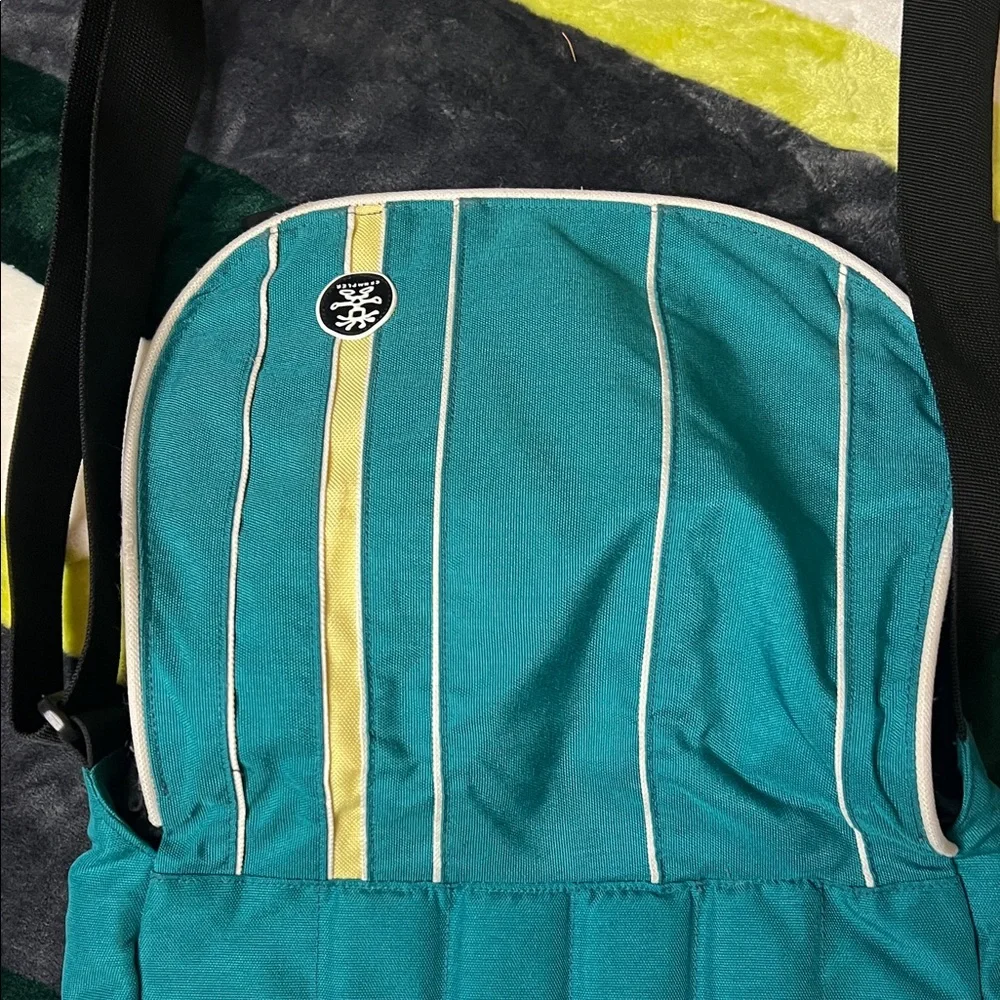 Crumpler functional teal