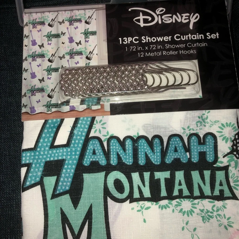 🎸Disney Hannah Montana  Shower Curtain Set