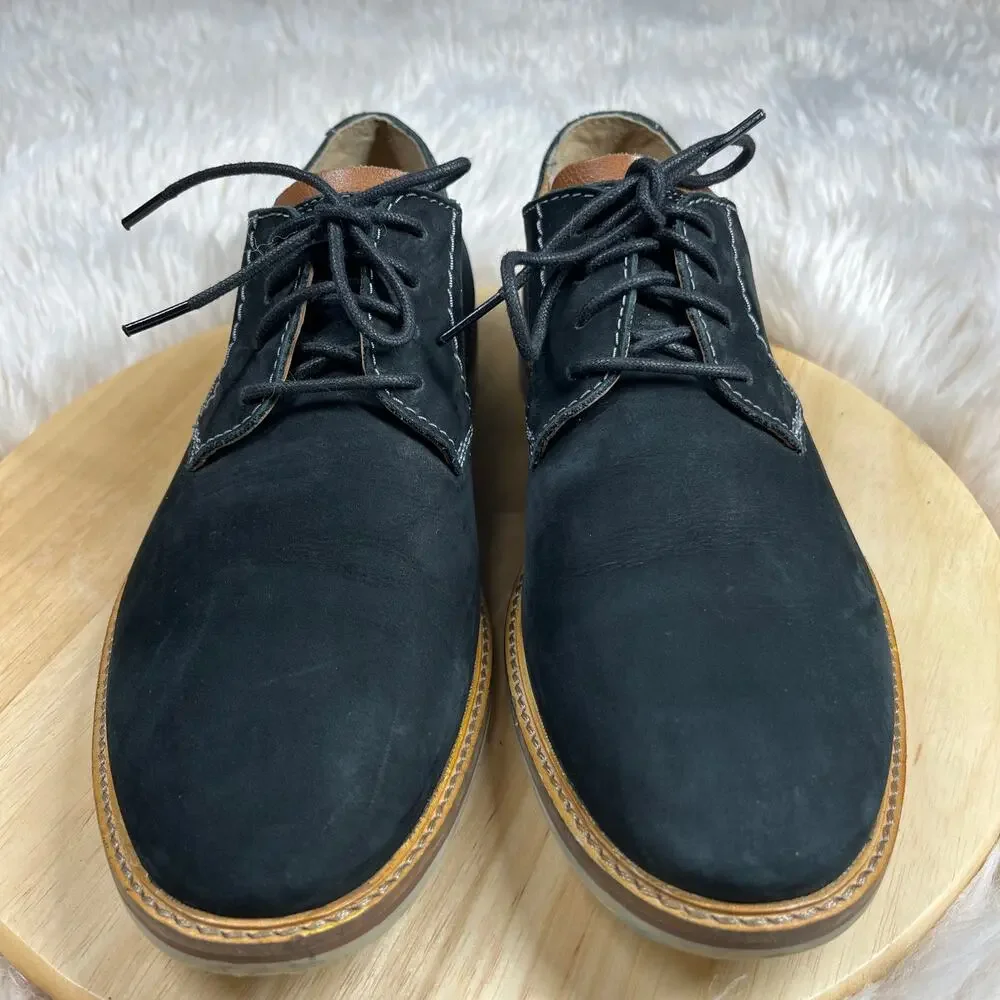 Clarks atticus lace