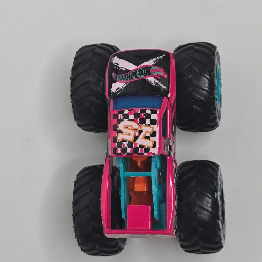 Hot Wheels hot wheels