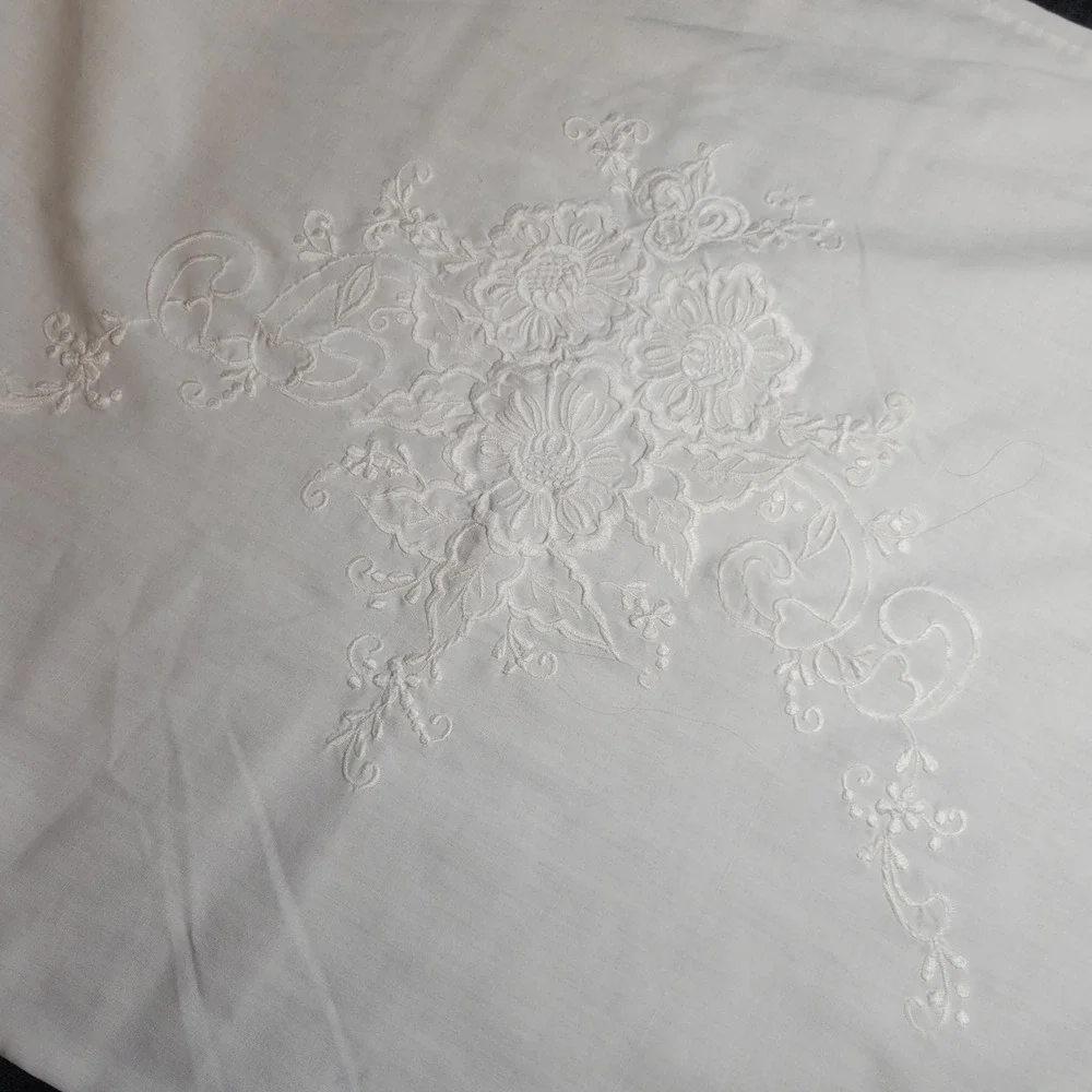 White Embroidered Standard‎ Pillowcase Vintage Floral Cottagecore