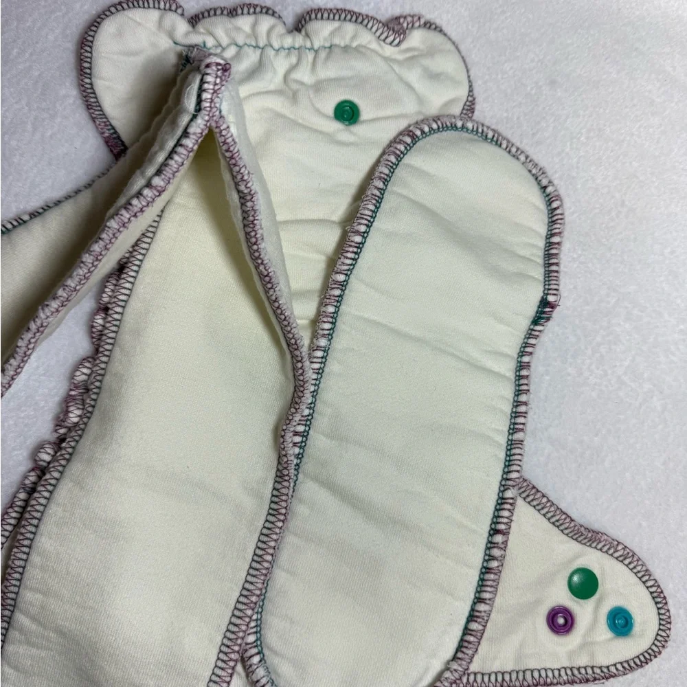 Sloomb bamboo fleece diaper with Multicolor Snaps, size Small