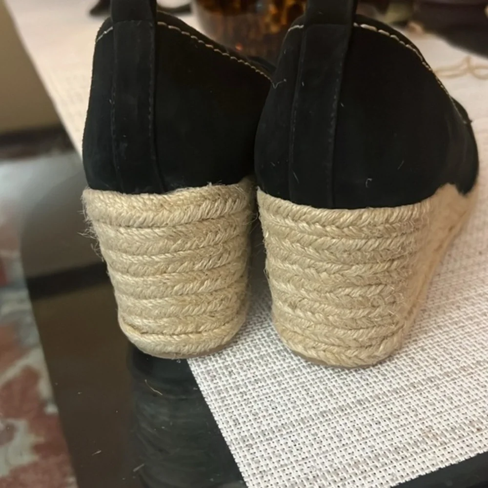 DONALD PLINER ESPRADILLE SIZE 10