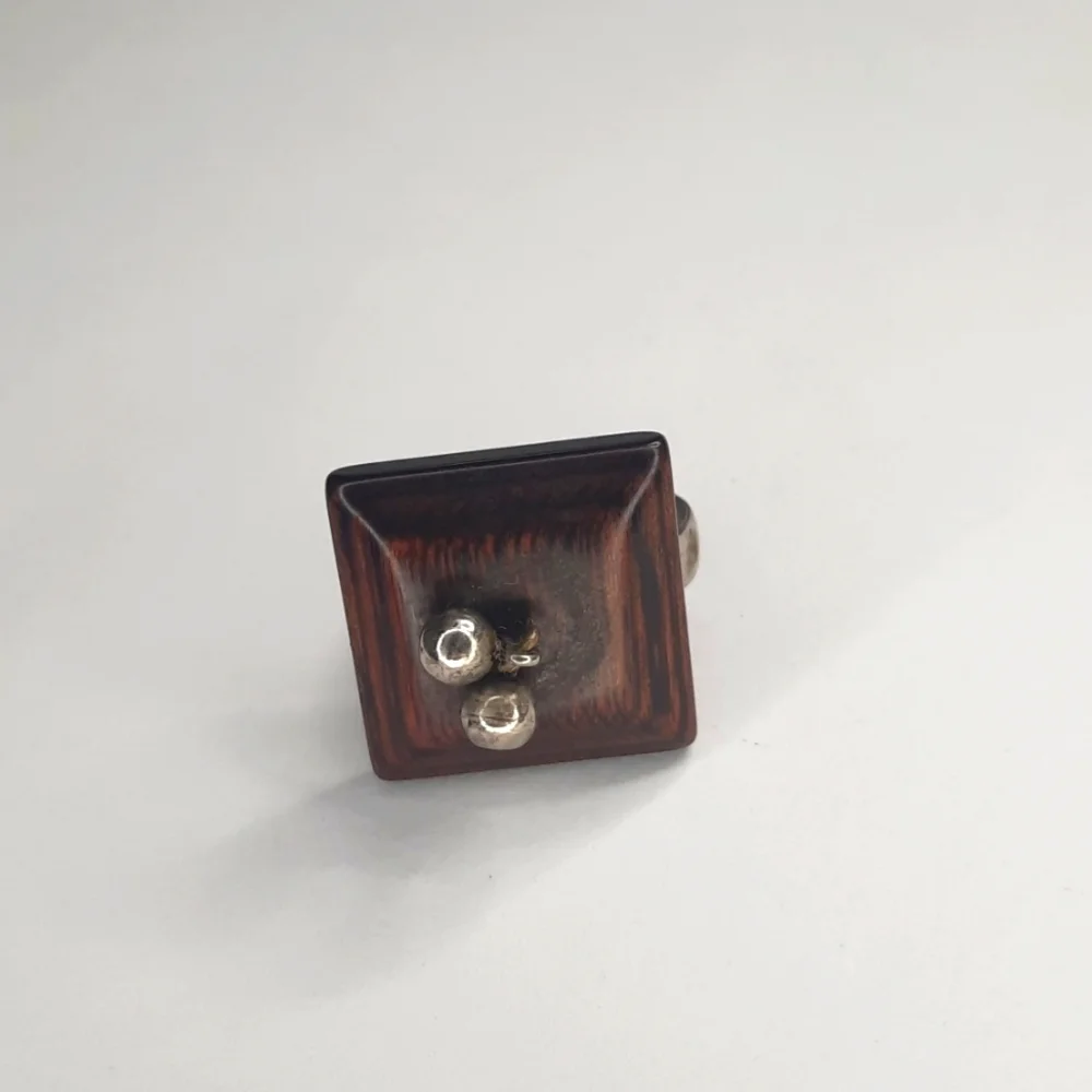 N/A square adjustable