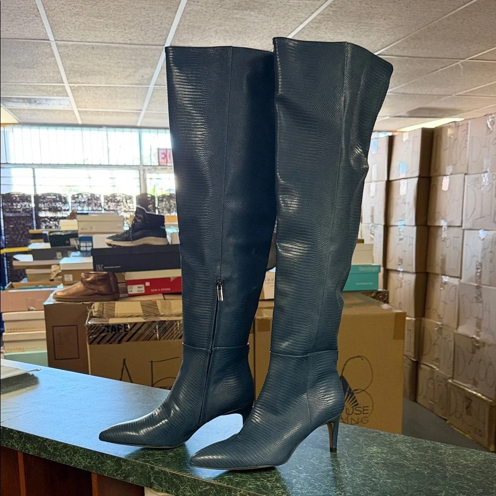 Sam Edelman tall over