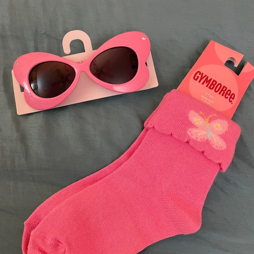 NWT 2pcs Set Gymboree Pink Sunglasses Butterfly embroidered Socks Sz 3-4