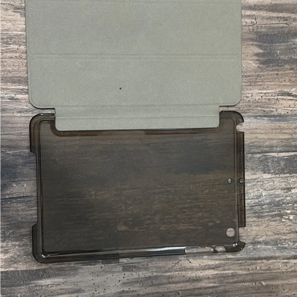 Apple compact tablet