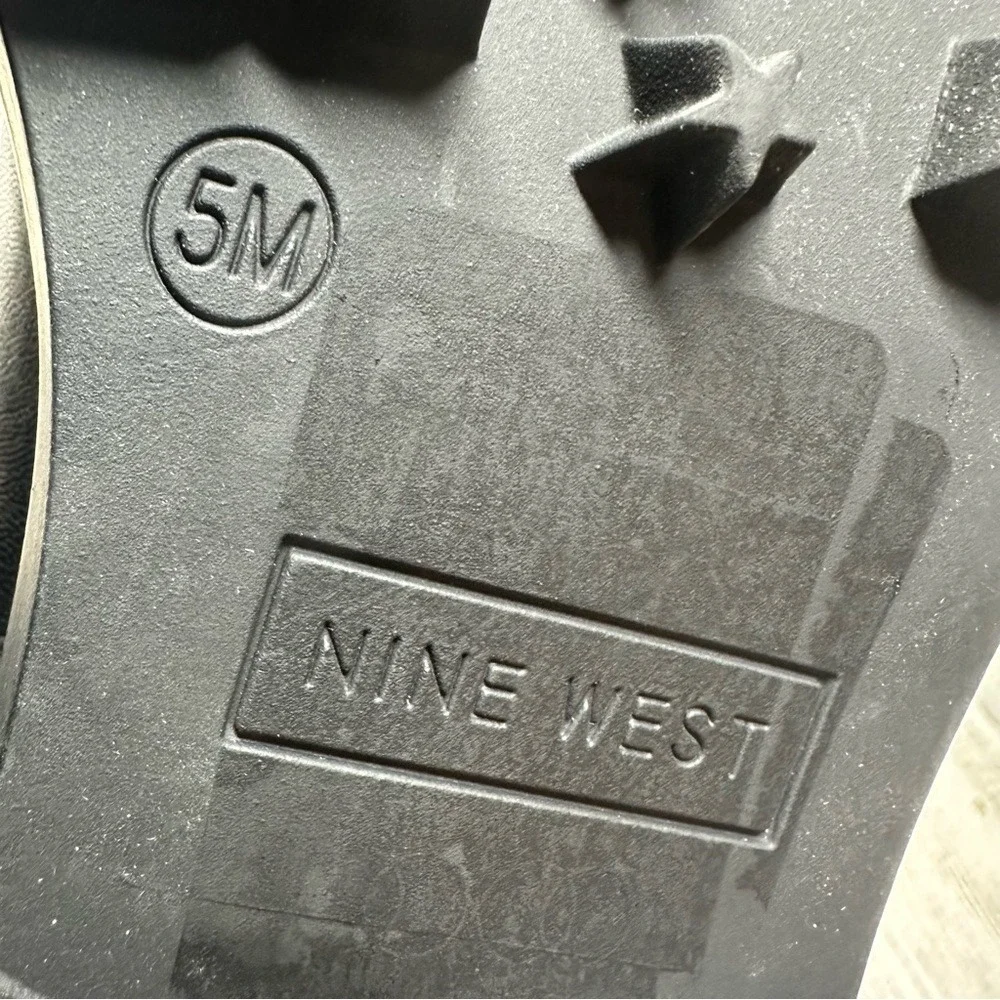 Nine West world features material