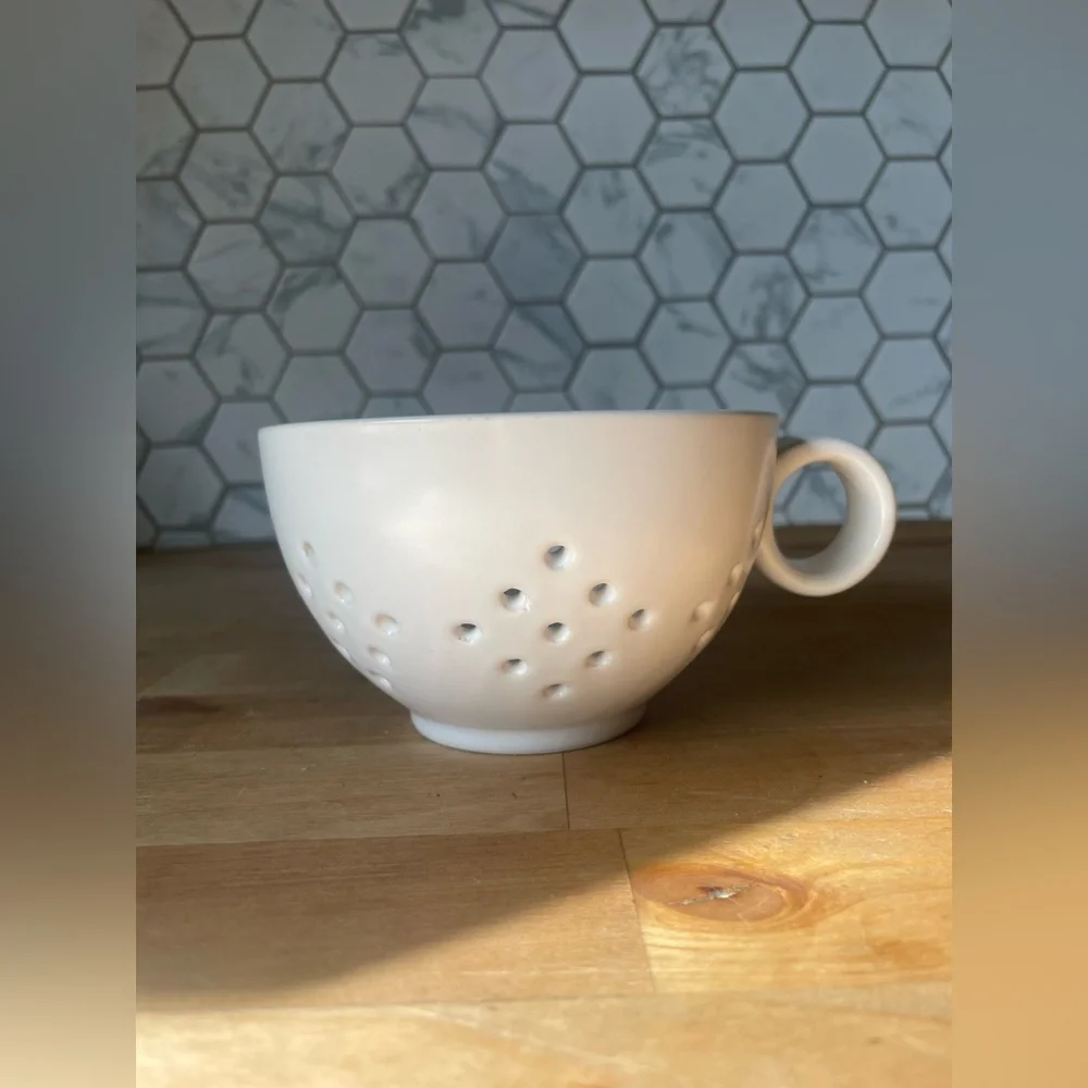 Crate&Barrel minimal modern