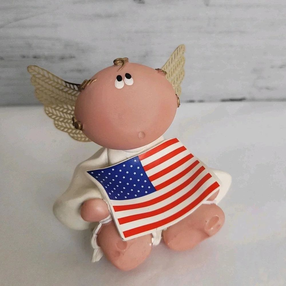 Vintage RUSS Patriotic Guardian Angel w/ Gold Wings Flag Kirks Kritters Y2K 2001
