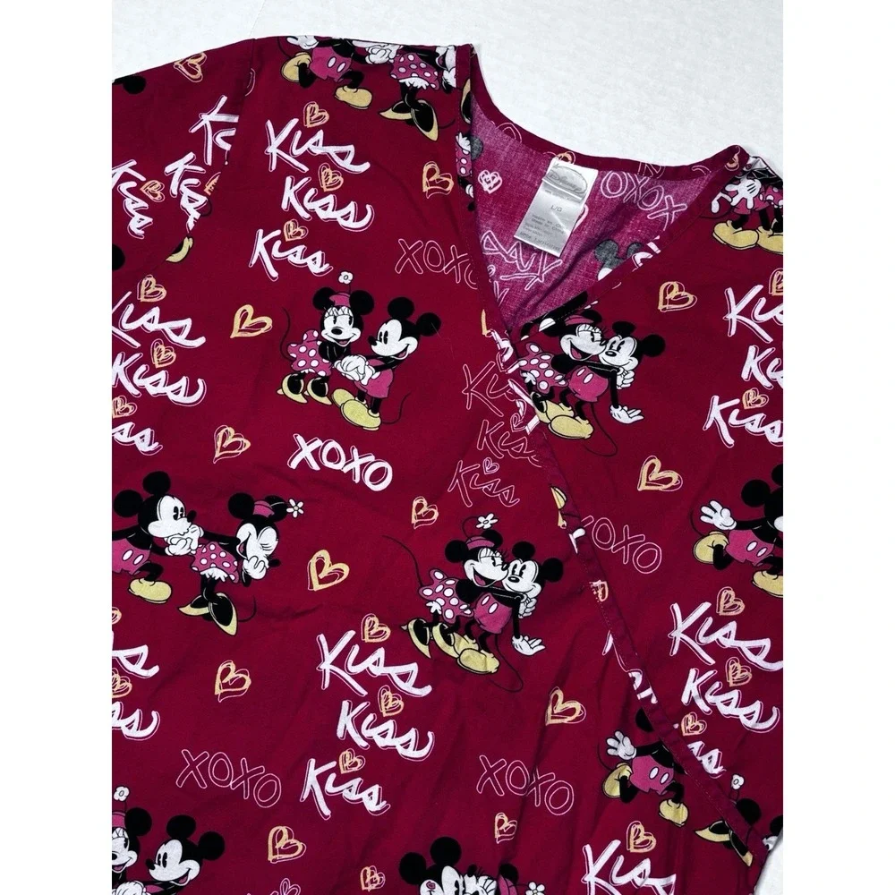 Disney Mickey Minnie Scrub Top Large Valentine XOXO Nurse Medical Uniform