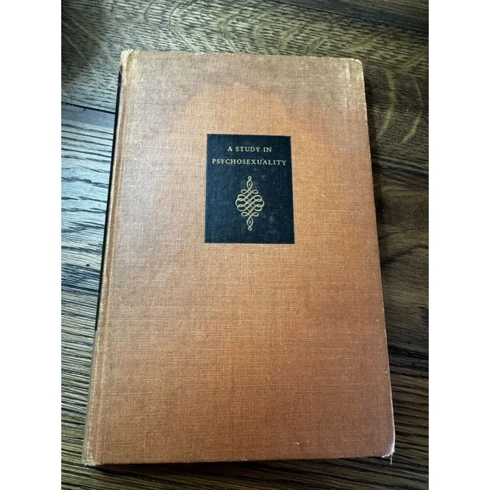 A Study in Psychosexuality Leonardo da Vinci 1947 second printing antique book