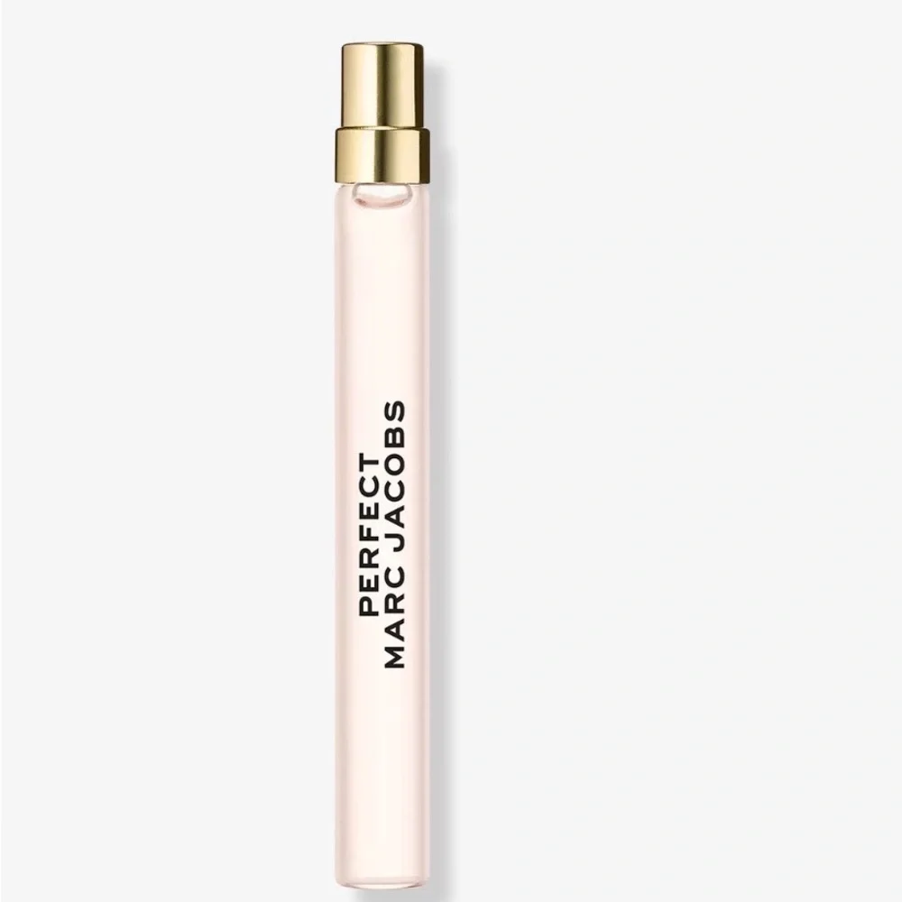 Marc Jacobs Perfect Travel Spray - Pale Pink with Gold Cap