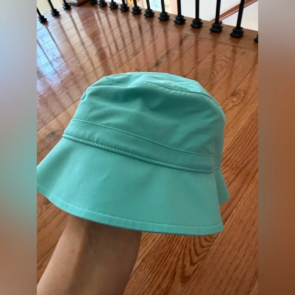 Athleta new bucket