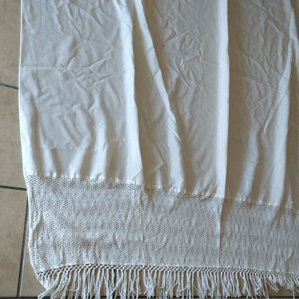N/A bohemian shower