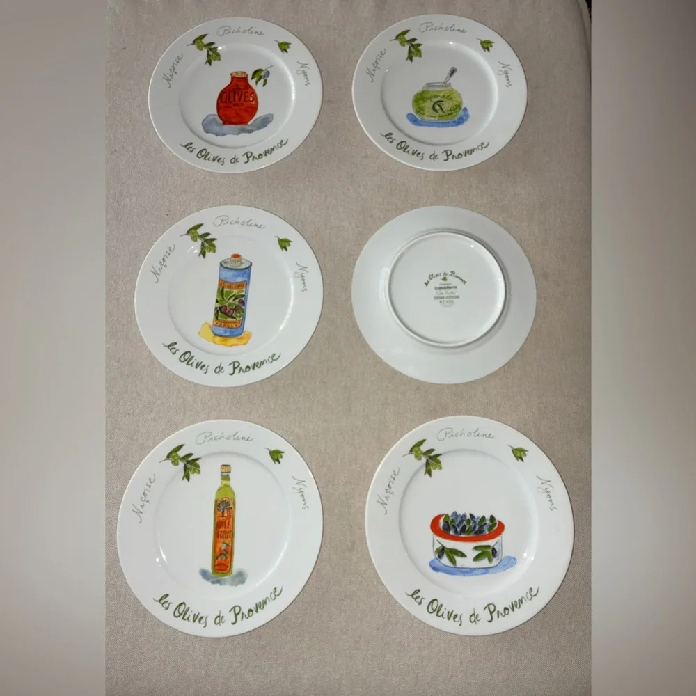 Crate&Barrel day set table
