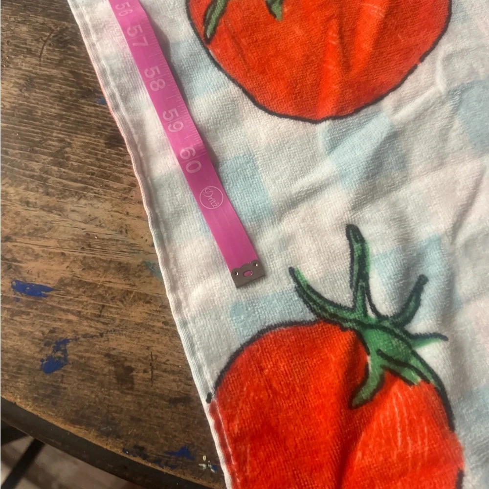 Deborah Connolly Designs🍅 DARLING Tomato Print Towel- machine washable🍅🍅