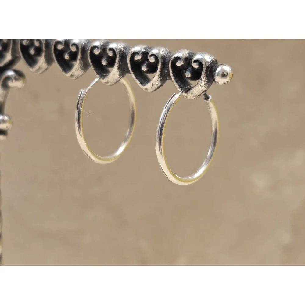 Sterling Silver IBB 18mm Hoop Earrings