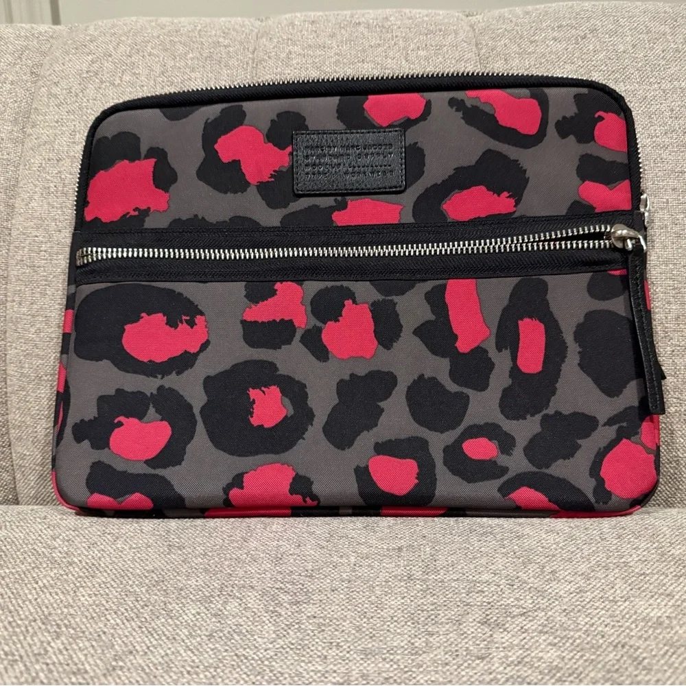 Marc Jacobs marc jacobs