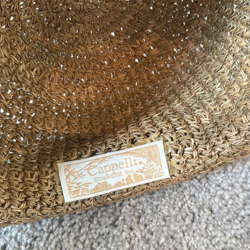 Cappelli great used