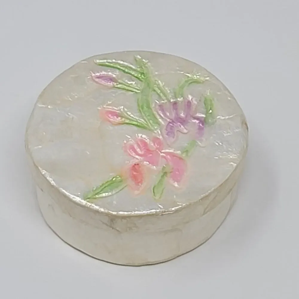 Vintage Capiz Shell Trinket Box Tray Floral Orchid Inlay Scalloped Edge SM CHIP