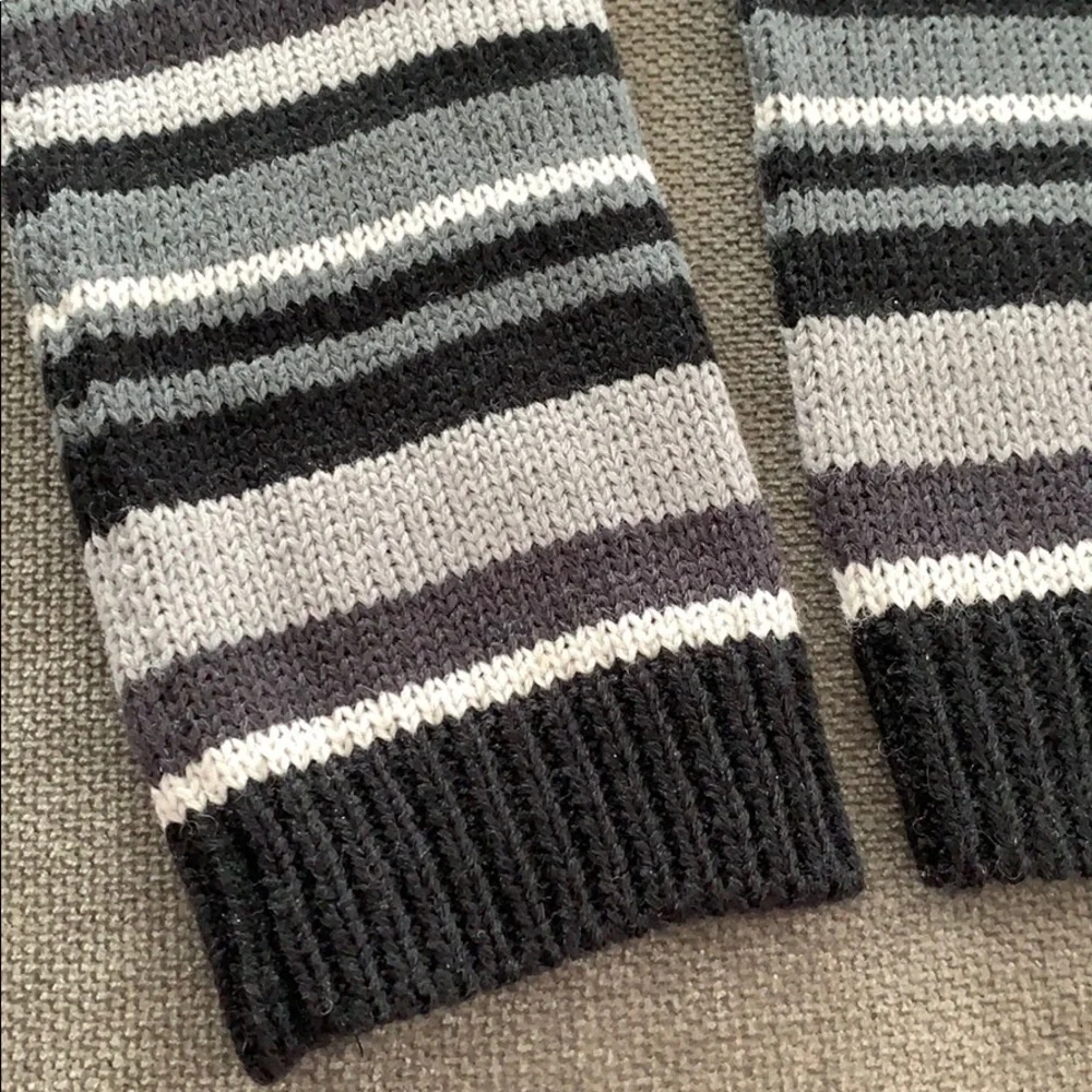 Kensie striped cuffs