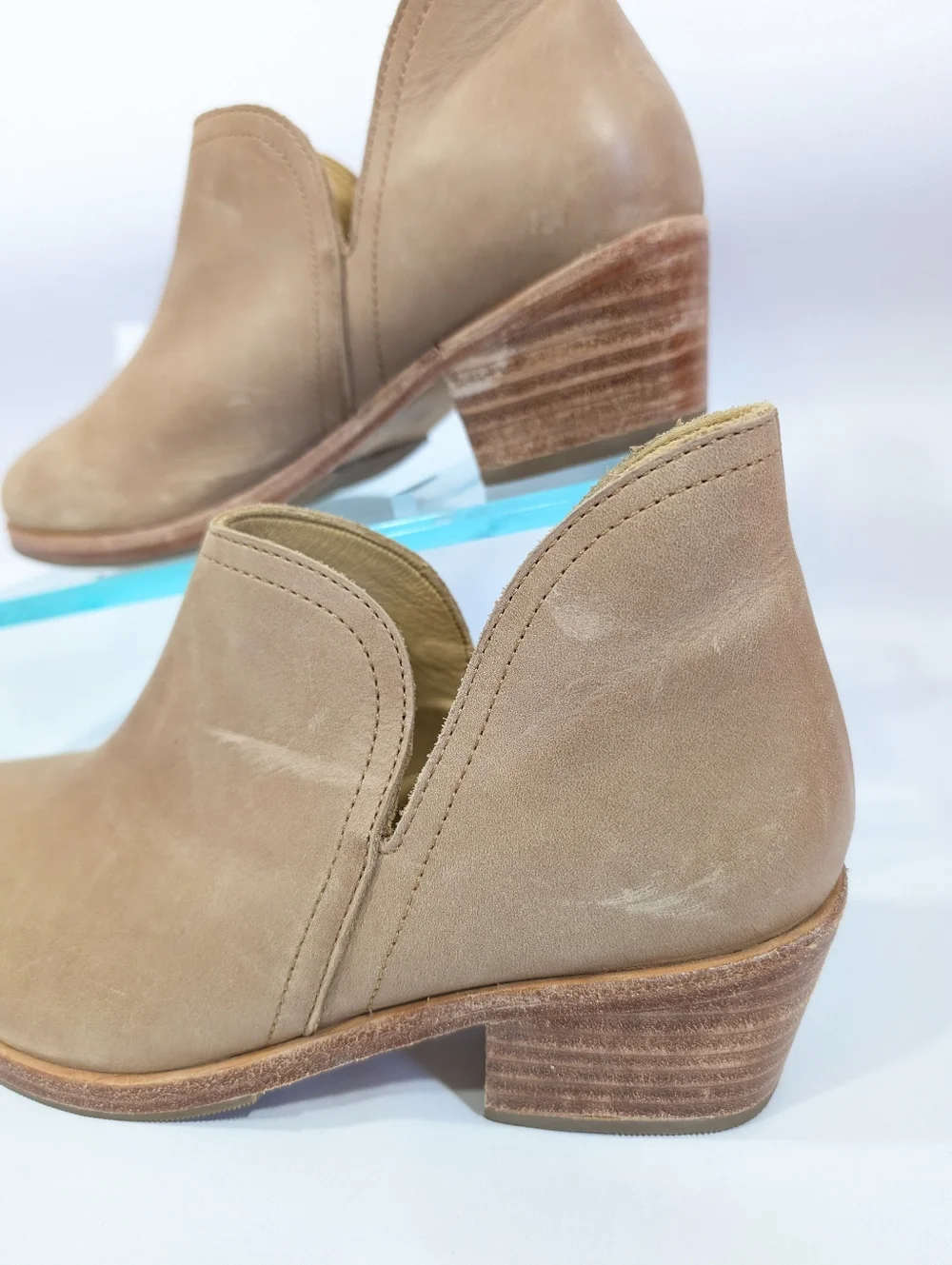 Nisolo boots women