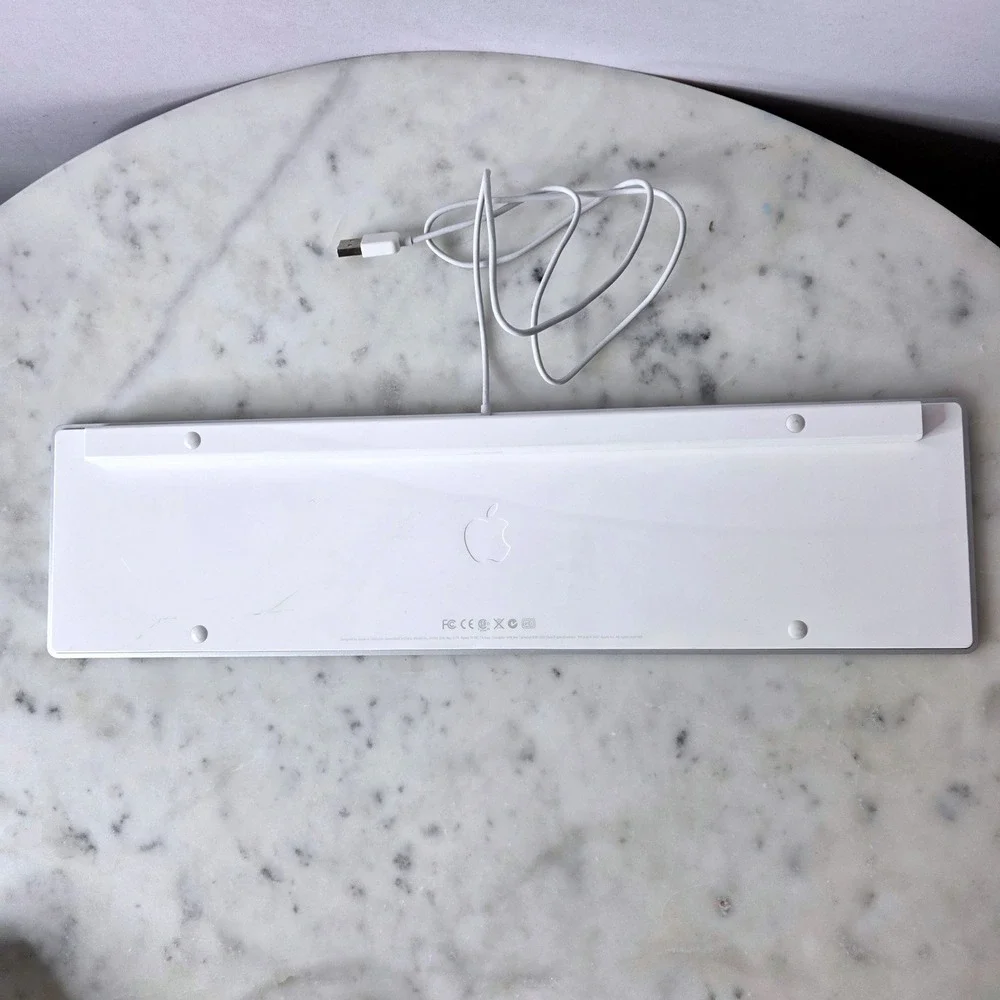 Apple wired keyboard